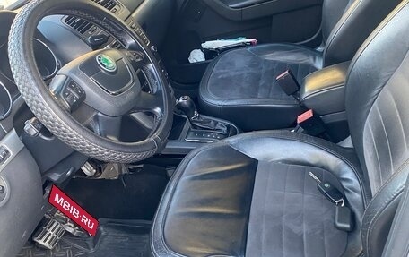 Skoda Yeti I рестайлинг, 2013 год, 1 000 000 рублей, 11 фотография