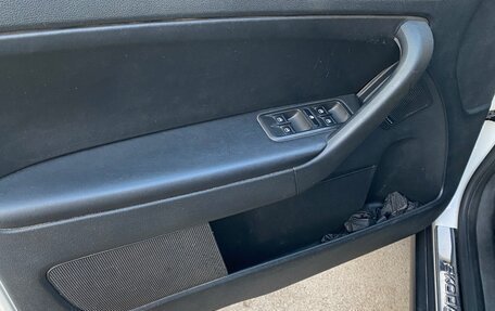 Skoda Yeti I рестайлинг, 2013 год, 1 000 000 рублей, 15 фотография