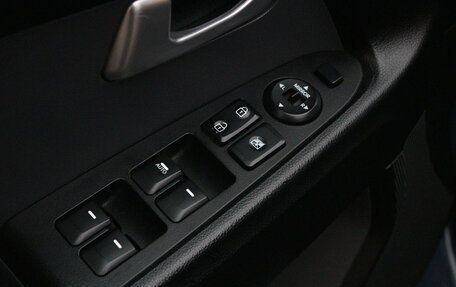 KIA Sportage III, 2011 год, 1 099 000 рублей, 16 фотография