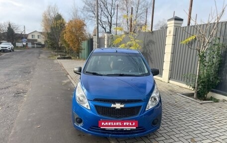 Chevrolet Spark III, 2013 год, 560 000 рублей, 2 фотография