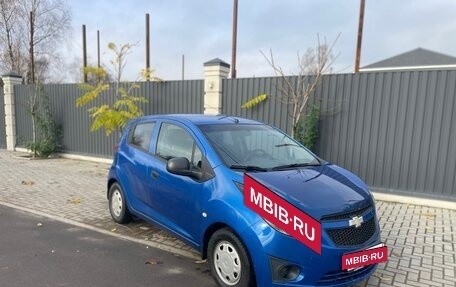 Chevrolet Spark III, 2013 год, 560 000 рублей, 3 фотография