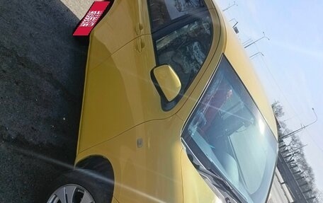 Toyota Sienta I, 2004 год, 650 000 рублей, 10 фотография