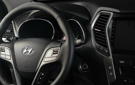 Hyundai Santa Fe III рестайлинг, 2016 год, 2 099 000 рублей, 19 фотография