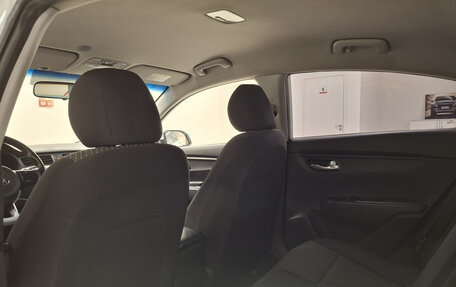 KIA Rio IV, 2019 год, 999 000 рублей, 12 фотография