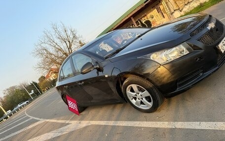 Chevrolet Cruze II, 2010 год, 499 999 рублей, 1 фотография