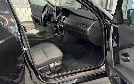 BMW 5 серия, 2003 год, 850 000 рублей, 11 фотография