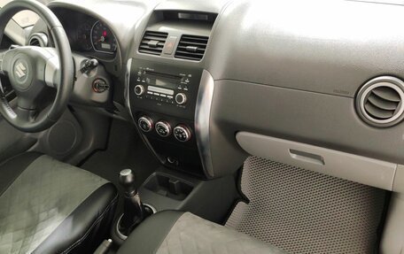 Suzuki SX4 II рестайлинг, 2008 год, 670 000 рублей, 15 фотография