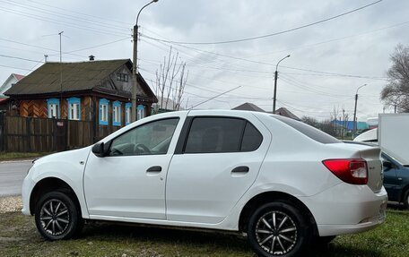 Renault Logan II, 2017 год, 290 000 рублей, 1 фотография
