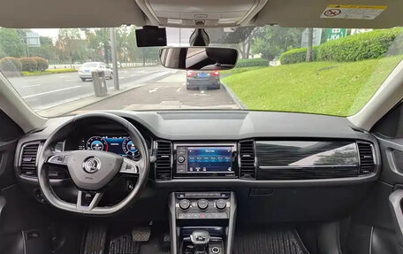 Skoda Kodiaq I, 2022 год, 2 550 000 рублей, 7 фотография