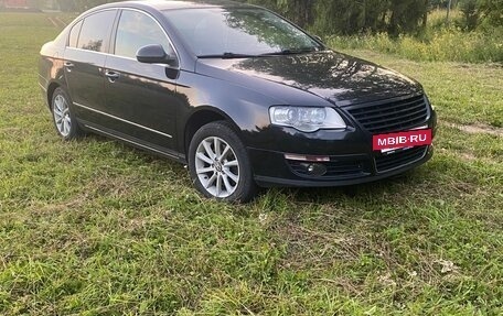 Volkswagen Passat B6, 2008 год, 590 000 рублей, 2 фотография