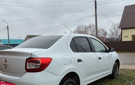 Renault Logan II, 2017 год, 290 000 рублей, 5 фотография