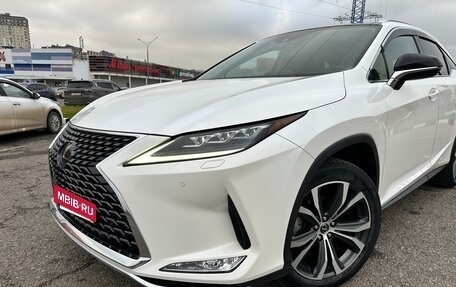 Lexus RX IV рестайлинг, 2020 год, 5 300 000 рублей, 7 фотография