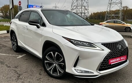 Lexus RX IV рестайлинг, 2020 год, 5 300 000 рублей, 4 фотография