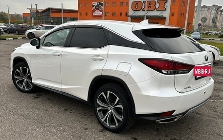 Lexus RX IV рестайлинг, 2020 год, 5 300 000 рублей, 5 фотография