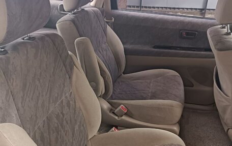 Toyota Gaia, 1999 год, 500 000 рублей, 12 фотография