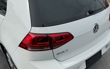 Volkswagen Golf VII, 2016 год, 2 000 000 рублей, 10 фотография