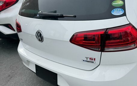 Volkswagen Golf VII, 2016 год, 2 000 000 рублей, 5 фотография