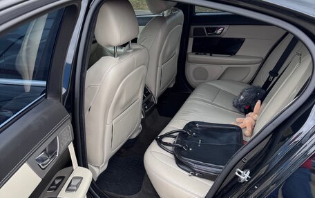 Jaguar XF I рестайлинг, 2010 год, 1 500 000 рублей, 11 фотография