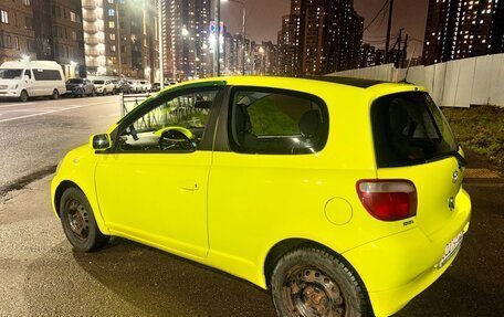 Toyota Yaris I рестайлинг, 2002 год, 270 000 рублей, 4 фотография