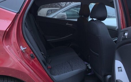 Hyundai Solaris II рестайлинг, 2016 год, 890 000 рублей, 5 фотография