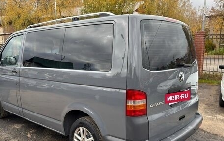 Volkswagen Caravelle T5, 2012 год, 1 950 000 рублей, 4 фотография