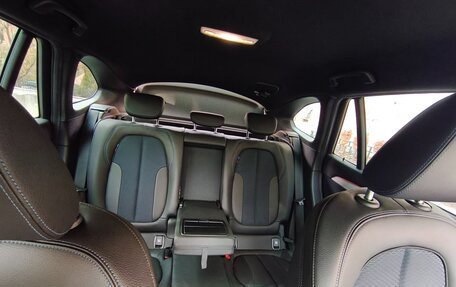 BMW X1, 2019 год, 2 400 000 рублей, 15 фотография