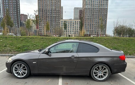 BMW 3 серия, 2011 год, 1 550 000 рублей, 2 фотография