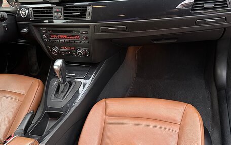 BMW 3 серия, 2011 год, 1 550 000 рублей, 14 фотография