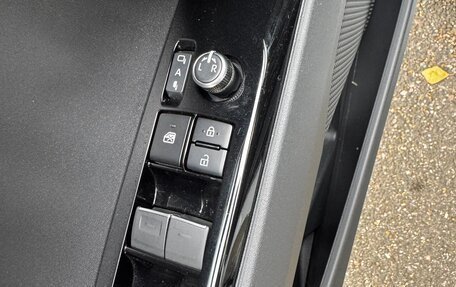 Toyota Camry, 2024 год, 4 270 000 рублей, 23 фотография