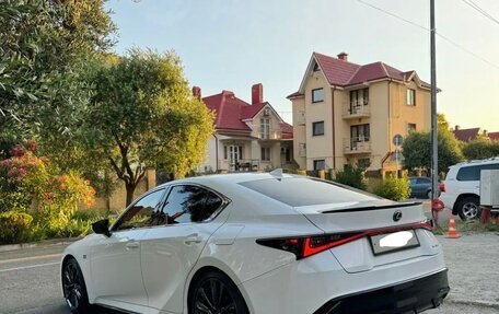 Lexus IS III, 2021 год, 7 000 000 рублей, 5 фотография