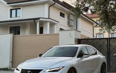 Lexus IS III, 2021 год, 7 000 000 рублей, 7 фотография