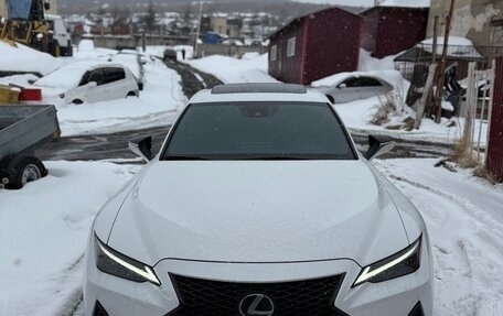 Lexus IS III, 2021 год, 7 000 000 рублей, 11 фотография