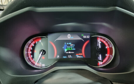 Toyota RAV4, 2022 год, 4 200 000 рублей, 13 фотография