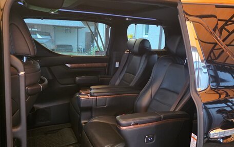Toyota Alphard III, 2016 год, 4 000 000 рублей, 9 фотография