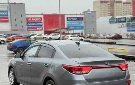 KIA Rio IV, 2017 год, 870 000 рублей, 4 фотография