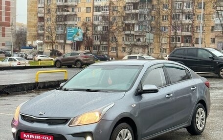 KIA Rio IV, 2017 год, 870 000 рублей, 3 фотография