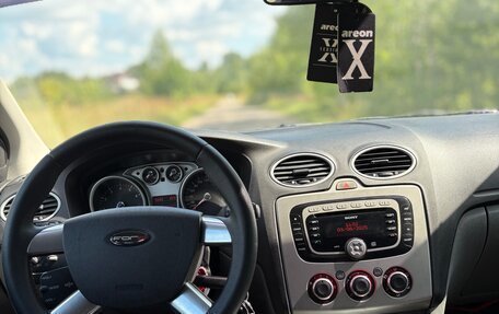 Ford Focus II рестайлинг, 2010 год, 525 000 рублей, 19 фотография