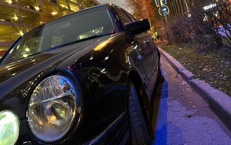 Mercedes-Benz E-Класс, 1999 год, 550 000 рублей, 4 фотография