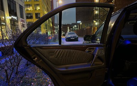 Mercedes-Benz E-Класс, 1999 год, 550 000 рублей, 14 фотография