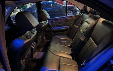 Mercedes-Benz E-Класс, 1999 год, 550 000 рублей, 15 фотография