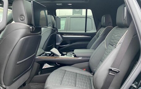 Cadillac Escalade V, 2025 год, 22 170 000 рублей, 12 фотография