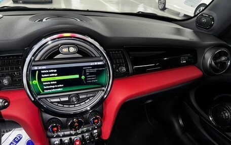 MINI Hatch, 2021 год, 4 800 000 рублей, 23 фотография