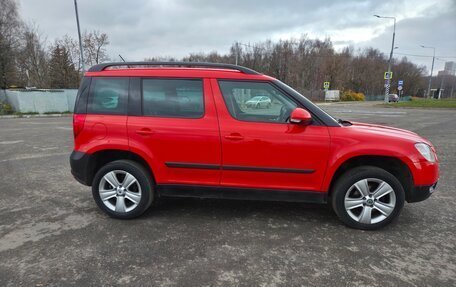 Skoda Yeti I рестайлинг, 2011 год, 650 000 рублей, 2 фотография