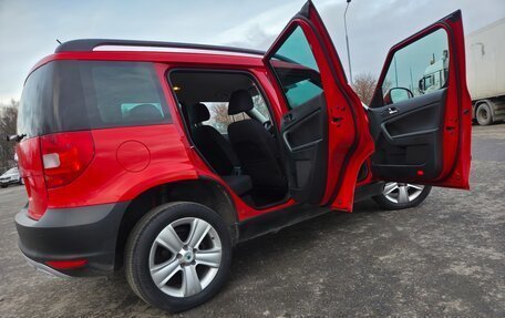 Skoda Yeti I рестайлинг, 2011 год, 650 000 рублей, 23 фотография