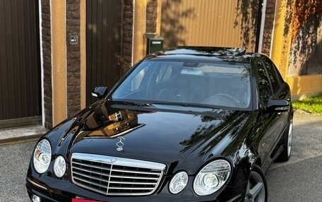 Mercedes-Benz E-Класс AMG, 2003 год, 1 800 000 рублей, 15 фотография