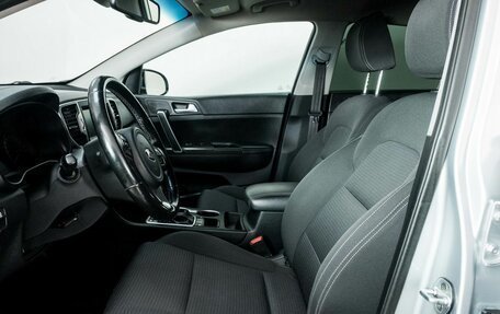 KIA Sportage IV рестайлинг, 2018 год, 1 867 100 рублей, 6 фотография