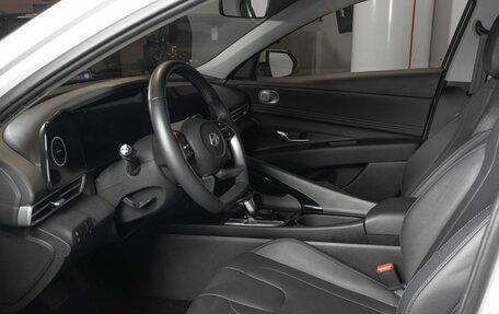 Hyundai Elantra, 2023 год, 2 147 700 рублей, 18 фотография