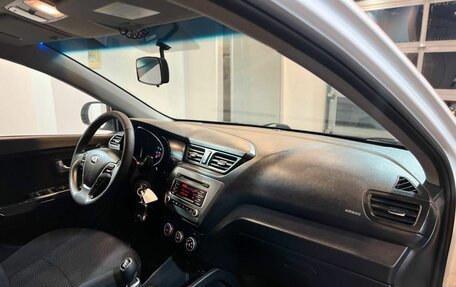 KIA Rio III рестайлинг, 2016 год, 1 015 000 рублей, 12 фотография