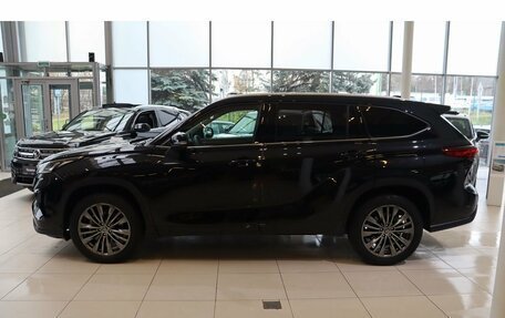 Toyota Highlander, 2025 год, 6 900 000 рублей, 8 фотография