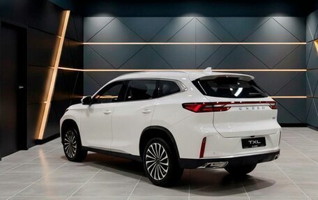 CheryExeed TXL, 2024 год, 3 800 000 рублей, 5 фотография